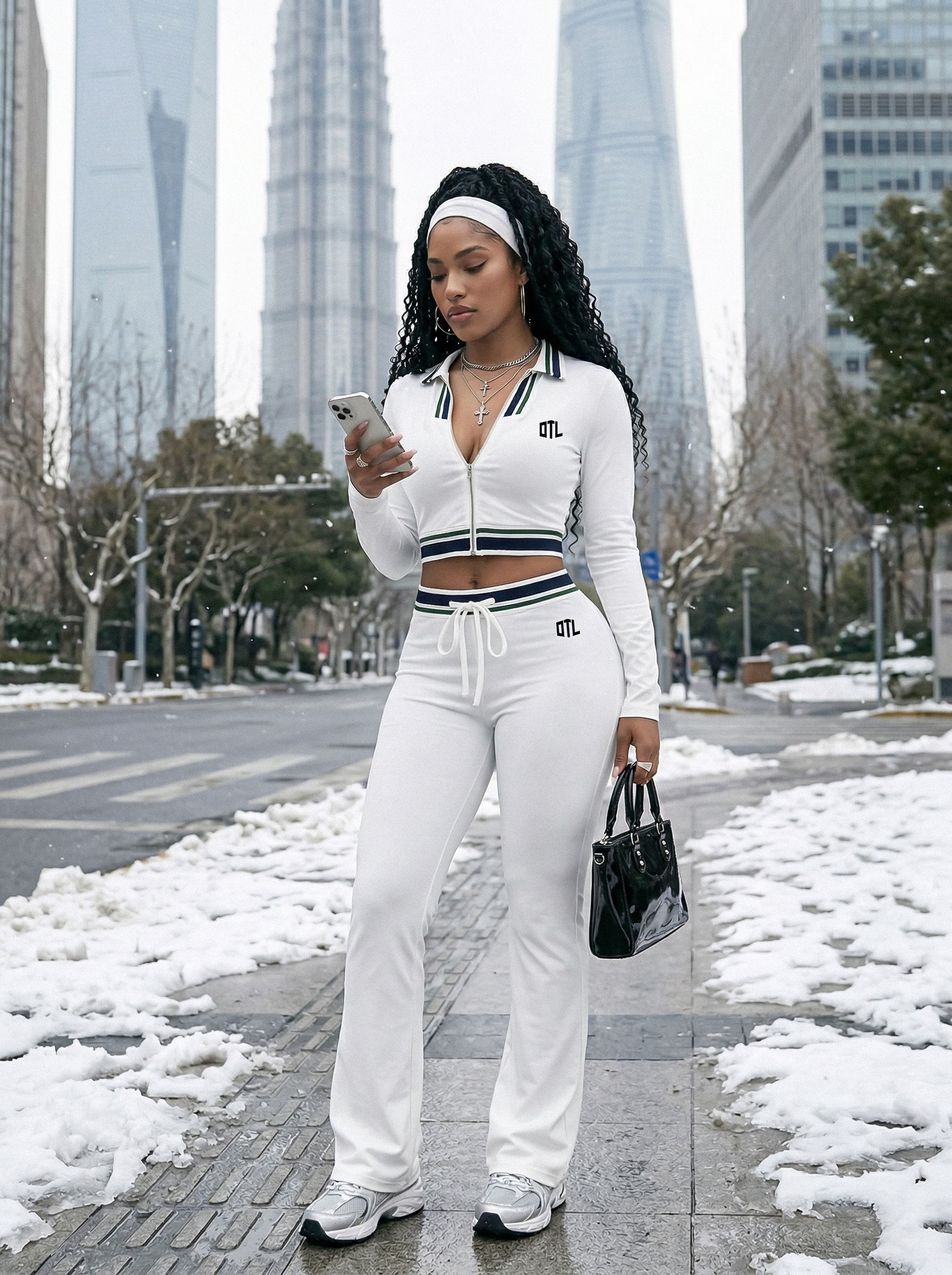 otl-x-fashionable-european-half-high-zipper-short-cropped-top-tight-fitting-casual
